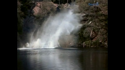 L.H.Q.T.A.Pic.S03E09.Pirates.de.Nashville.