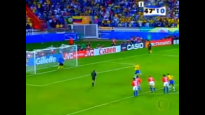 27° gol di Ronaldo Nazario per il Brasile contro il Cile