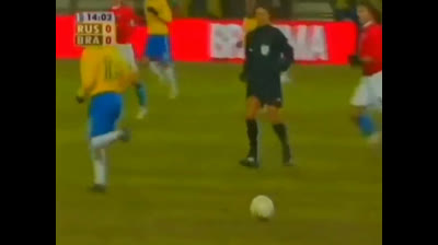 Il 61° gol di Ronaldo Nazario per il Brasile contro la Russia